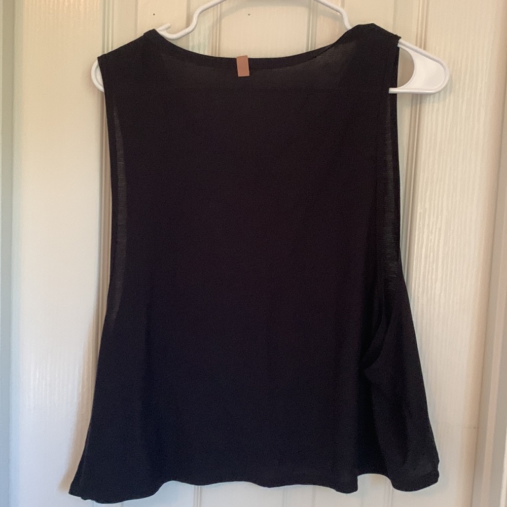 Lunya Crop - Picture 4 of 5